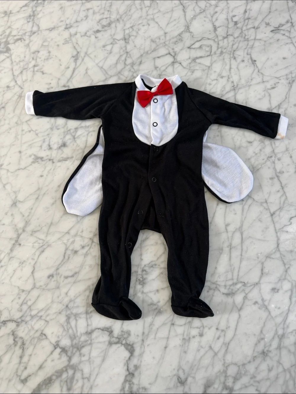 Vintage Tuxedo Penguin Sleeper Onesie Sz 3-6 Mo